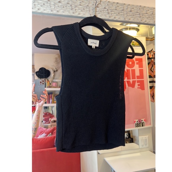 Knitted sleeveless top - Picture 2 of 2